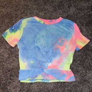 tie-dye crop top